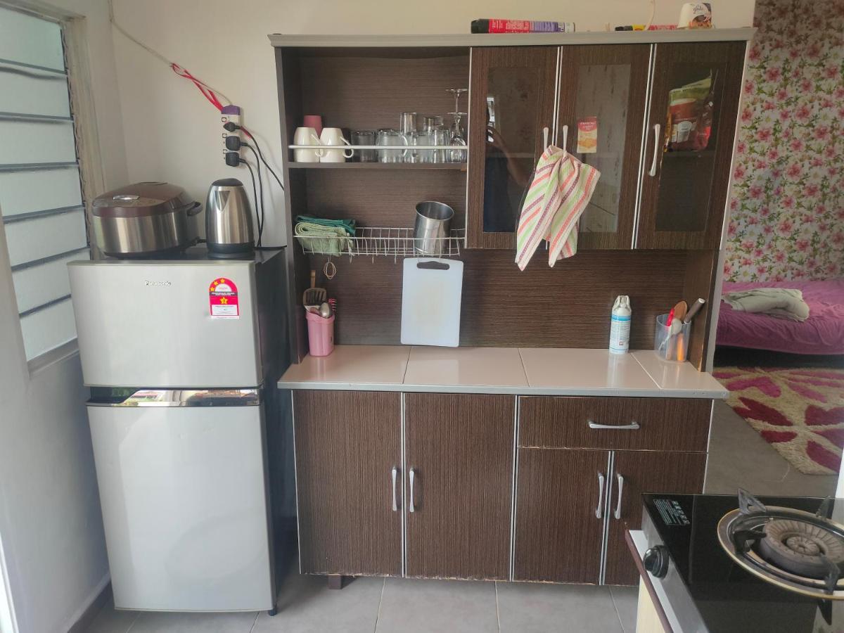 Maxim Apartment Pantai Cenang  Extérieur photo